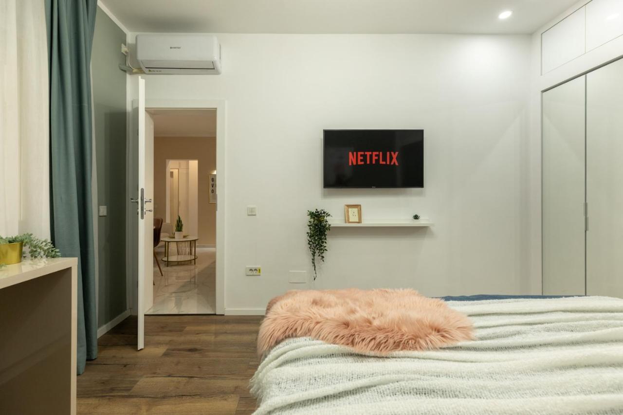 Dream Home - Prime Location 2Br Apt In Bukarest Exteriör bild