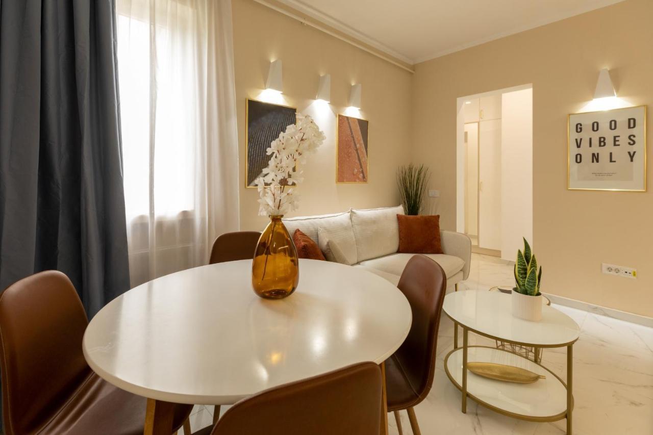 Dream Home - Prime Location 2Br Apt In Bukarest Exteriör bild